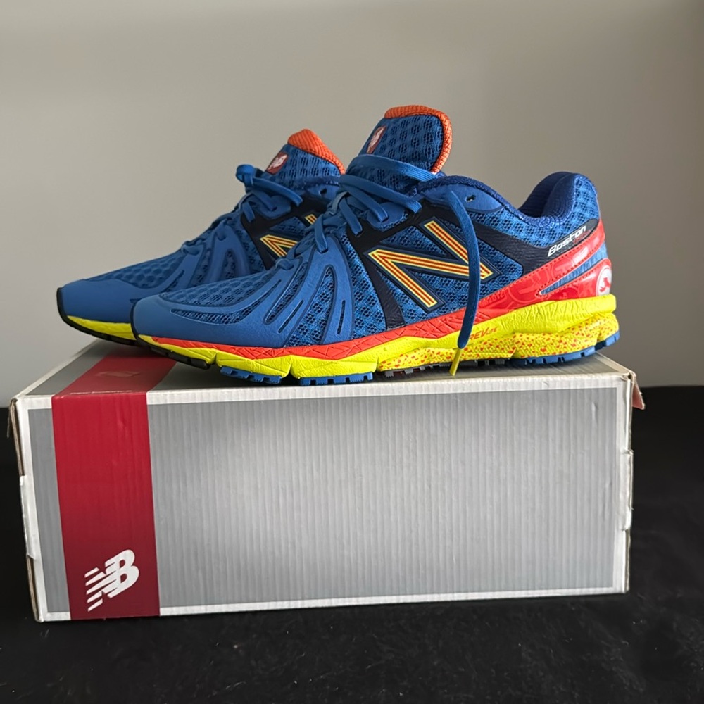 NEW BALANCE - MENS MENS LIMITED EDITION BOSTON 890V2 LIGHTWEIGHT RUNNING SHOES